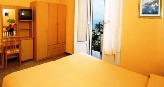 Hotel Villa Bianca Laigueglia Cameră foto