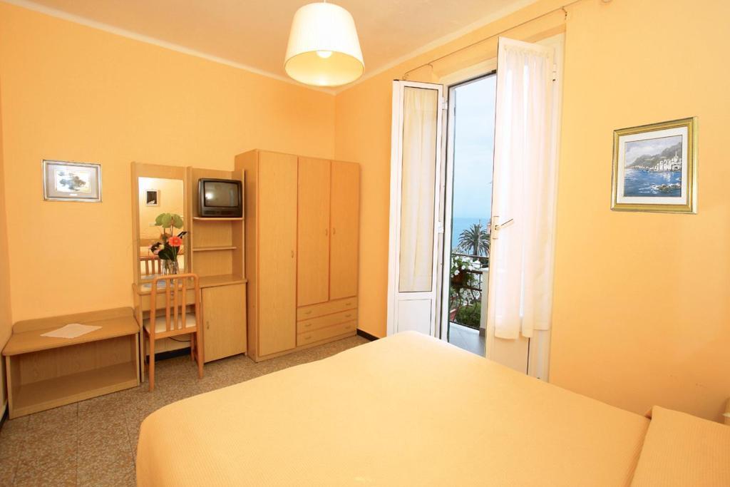 Hotel Villa Bianca Laigueglia Cameră foto